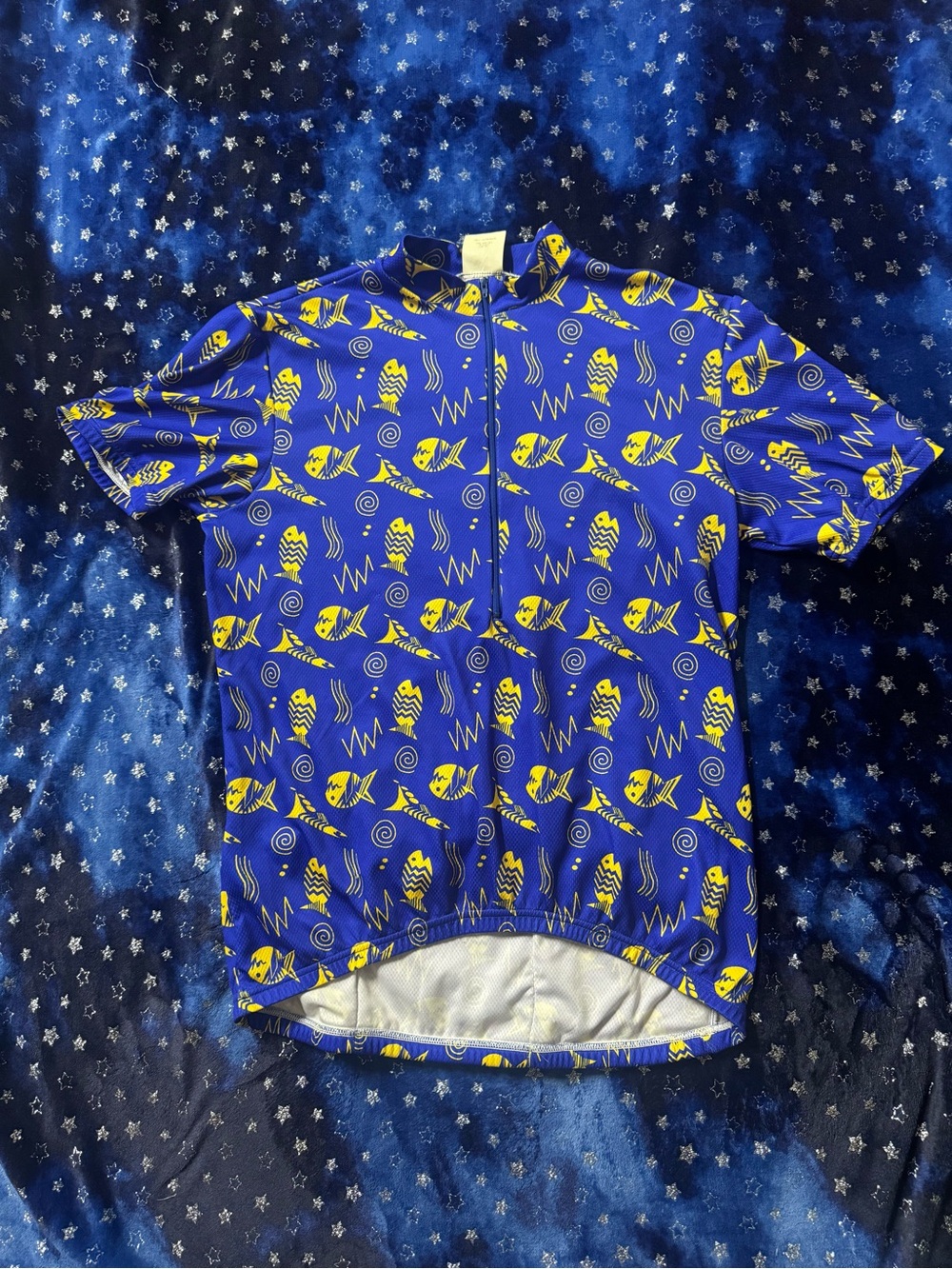 Vintage Men's Blue & Yellow Fish-Print Short Sleeve Jersey